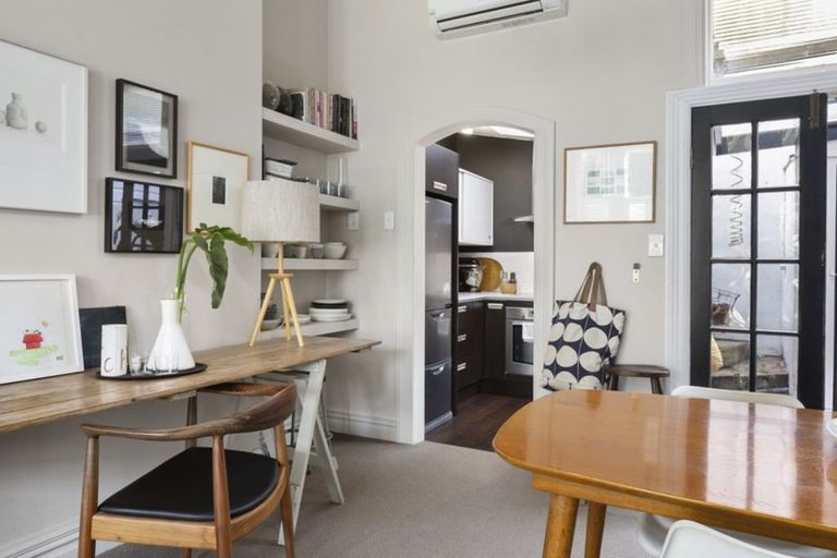 Photo of property in 323 Rattray Street, Dunedin Central, Dunedin, 9016