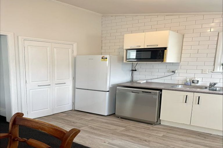 Photo of property in 6 Beach Street, Petone, Lower Hutt, 5012