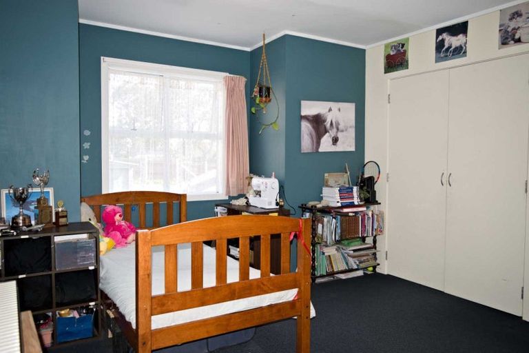 Photo of property in 2/33 Egremont Street, Belmont, Auckland, 0622