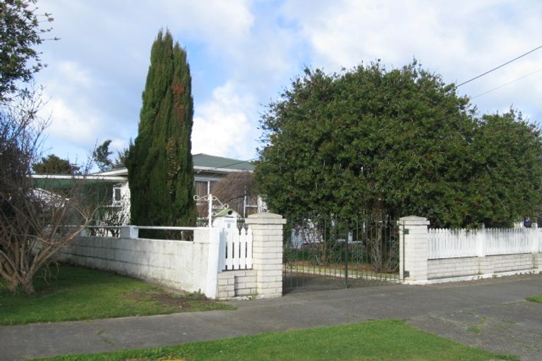 Photo of property in 9 Churchill Avenue, Feilding, 4702