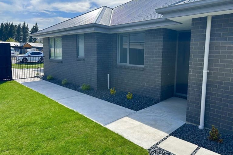 Photo of property in 36 Plover Avenue, Amberley, 7410