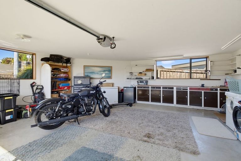 Photo of property in 23 Coster Street, Enner Glynn, Nelson, 7011