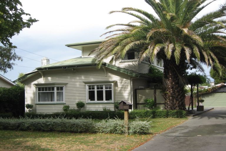 Photo of property in 43 Gosset Street, St Albans, Christchurch, 8014