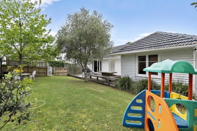 Photo of property in 32 Stanaway Street, Hillcrest, Auckland, 0627