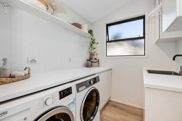 Photo of property in 18 Glengarry Avenue, Manly, Whangaparaoa, 0930