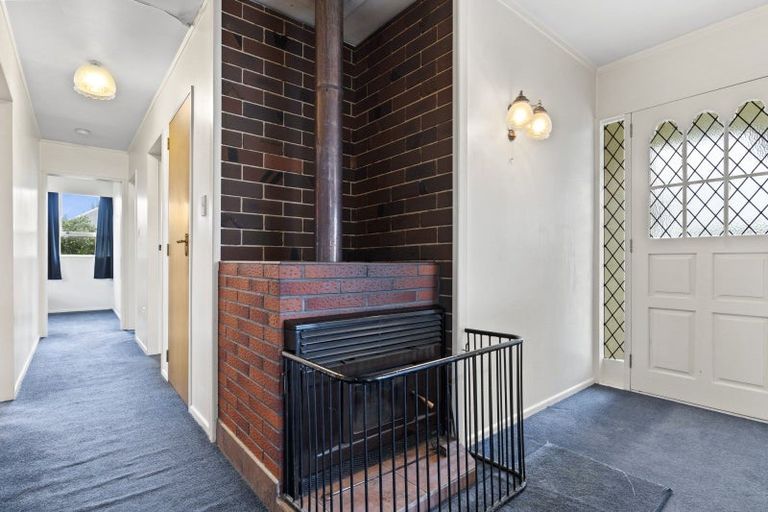 Photo of property in 25 Moore Crescent, Carterton, 5713