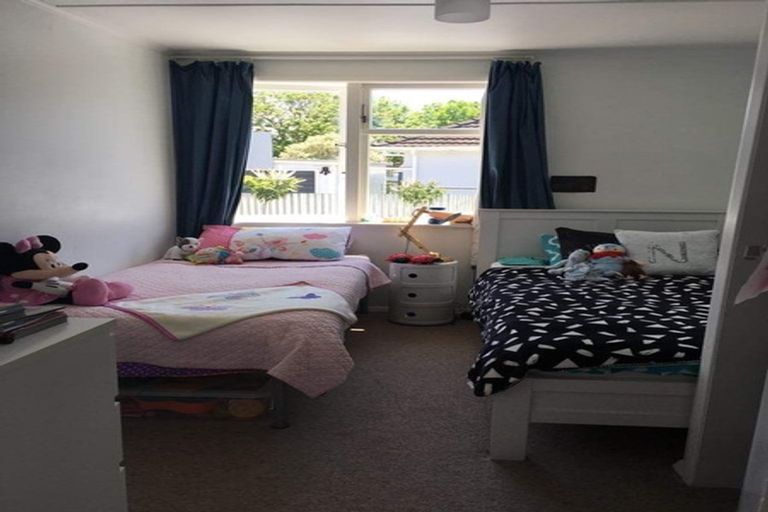 Photo of property in 26 Palmerston Road, Havelock North, 4130