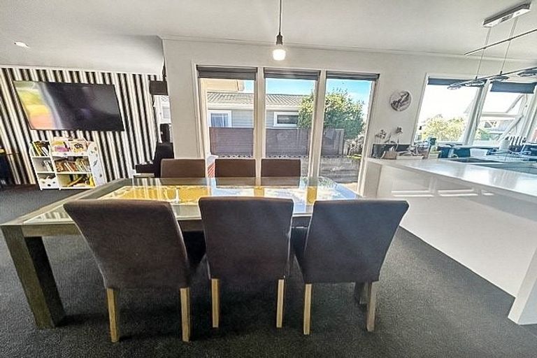 Photo of property in 26 Fairview Avenue, Feilding, 4702