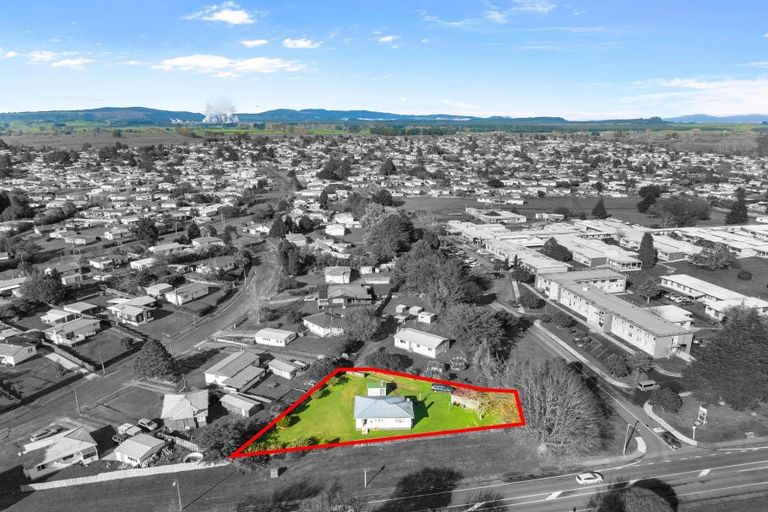 Photo of property in 14 Nevis Crescent, Tokoroa, 3420