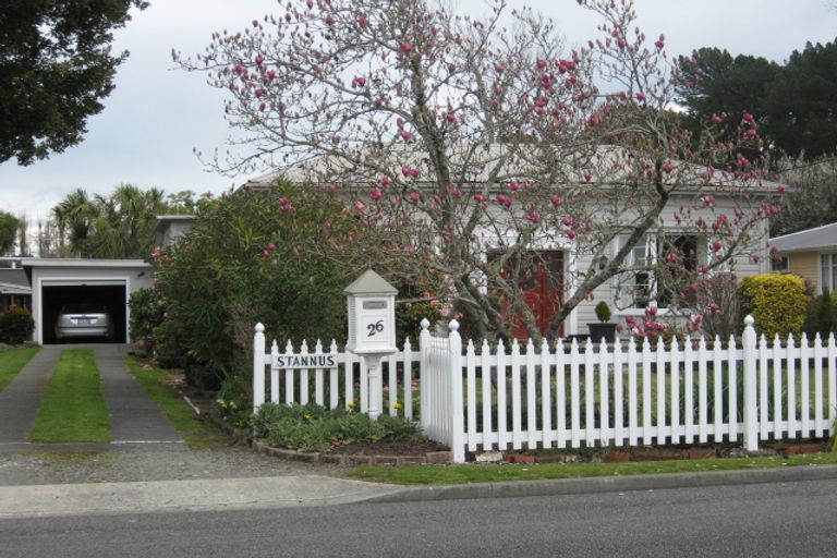 Photo of property in 26 Mcmaster Street, Greytown, 5712