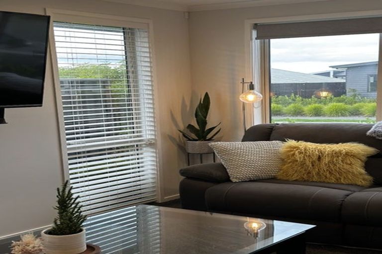 Photo of property in 81 Sentinel Avenue, Omokoroa, 3114