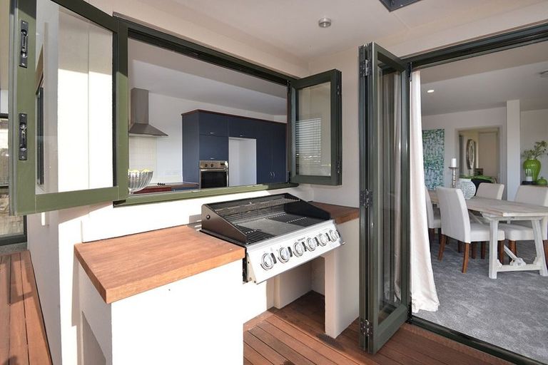 Photo of property in 47 Richfield Crescent, Westgate, Auckland, 0614