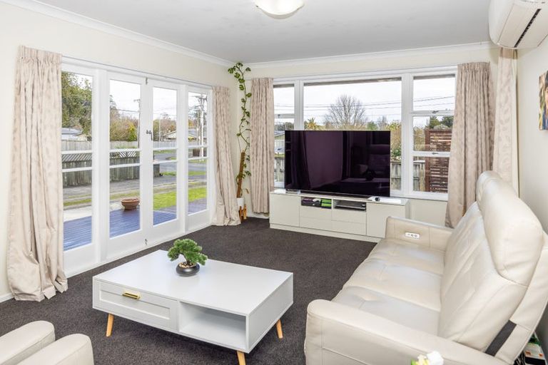 Photo of property in 17 Macdonald Road, Glenview, Hamilton, 3206