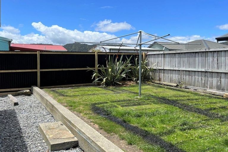 Photo of property in 37 Blake Street, Blaketown, Greymouth, 7805