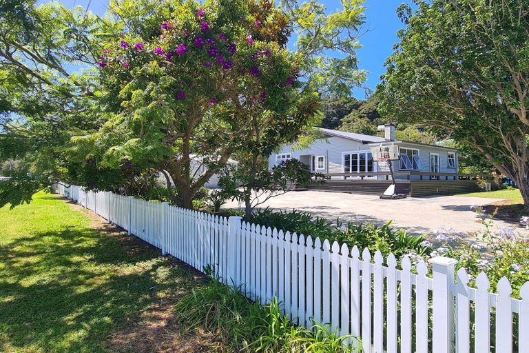 Photo of property in 1350 Rings Road, Coromandel, 3506