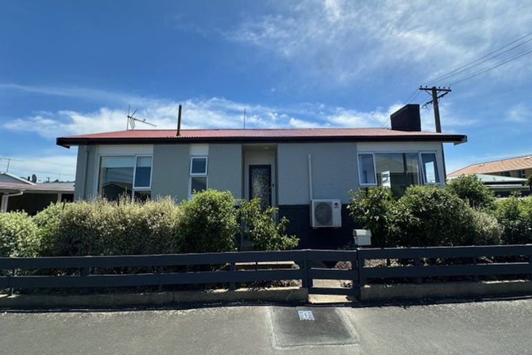 Photo of property in 182 Oxford Street, South Dunedin, Dunedin, 9012