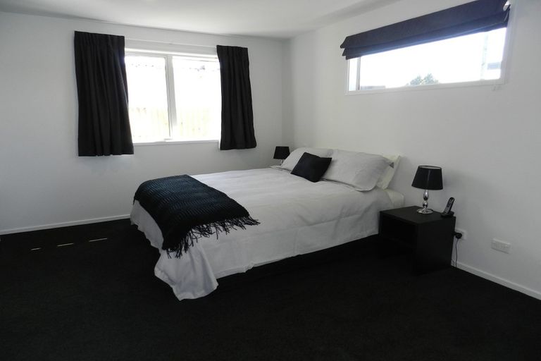 Photo of property in 92 Palmers Road, New Brighton, Christchurch, 8083