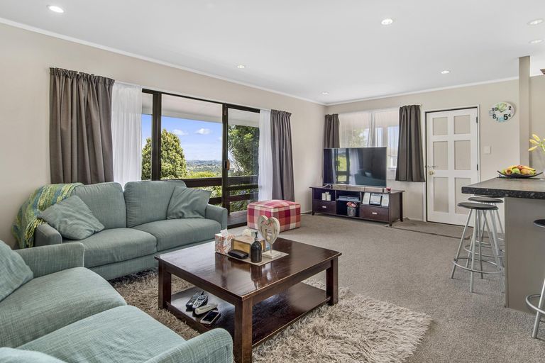 Photo of property in 62 Osprey Drive, Welcome Bay, Tauranga, 3112