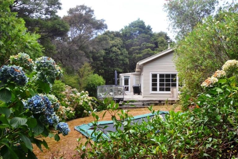 Photo of property in 36 Schoolhouse Bay Road, Kawau Island, 0920