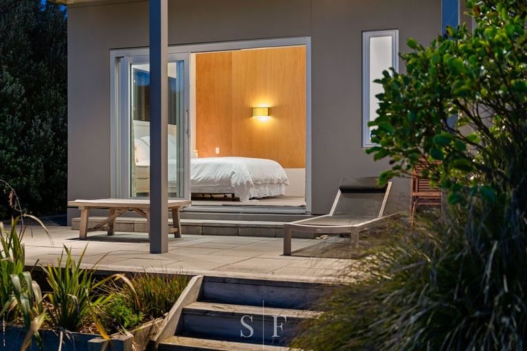 Photo of property in 114 Paetawa Road, Peka Peka, Waikanae, 5391