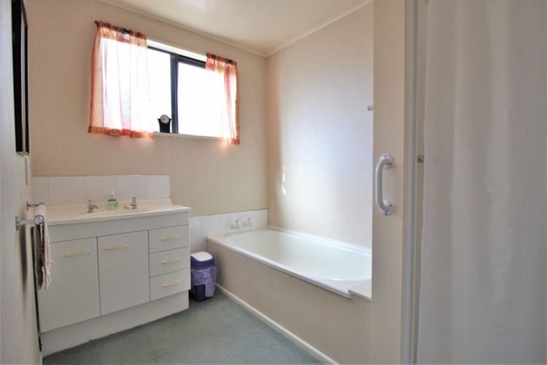Photo of property in 13b Kenmare Street, Alexandra, 9320