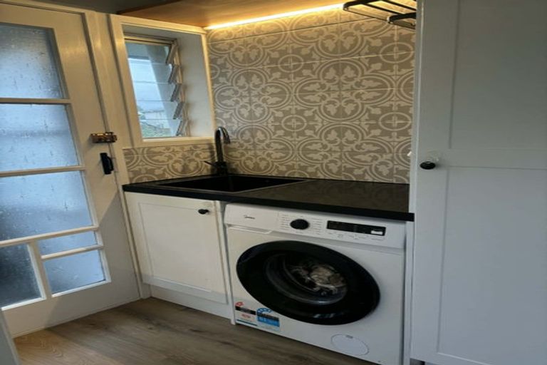 Photo of property in 3/28 Copley Street, New Lynn, Auckland, 0600