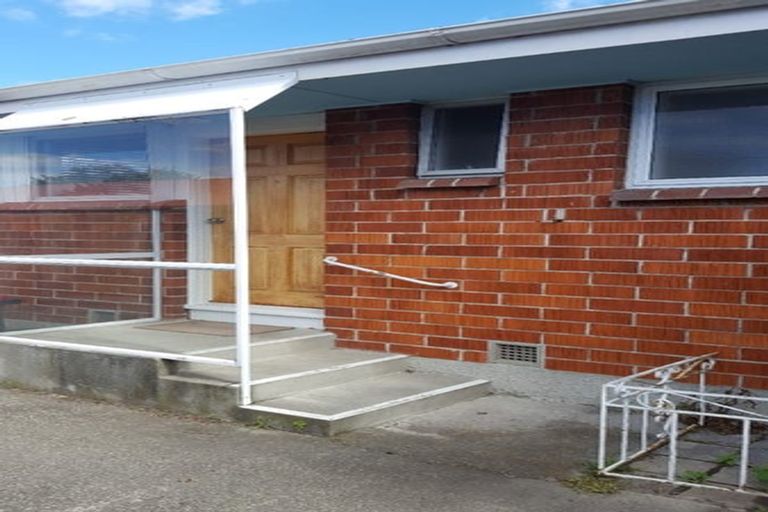 Photo of property in 2/13 Bowen Street, Upper Riccarton, Christchurch, 8041