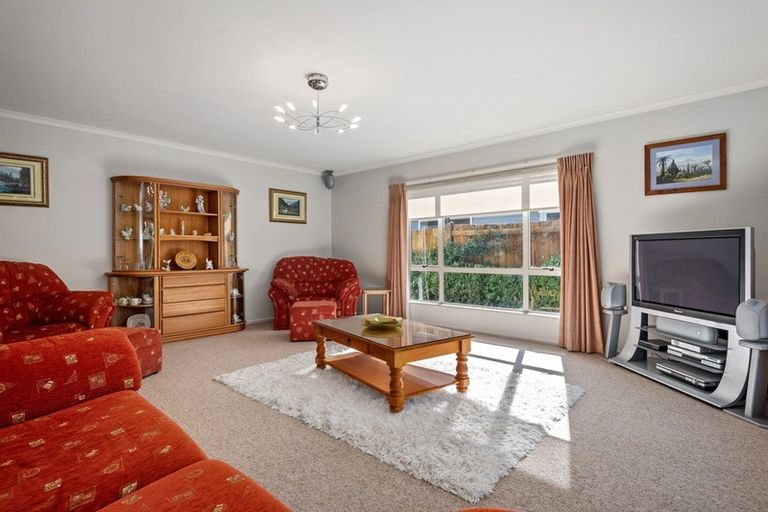 Photo of property in 54 Sovereign Drive, Papamoa Beach, Papamoa, 3118