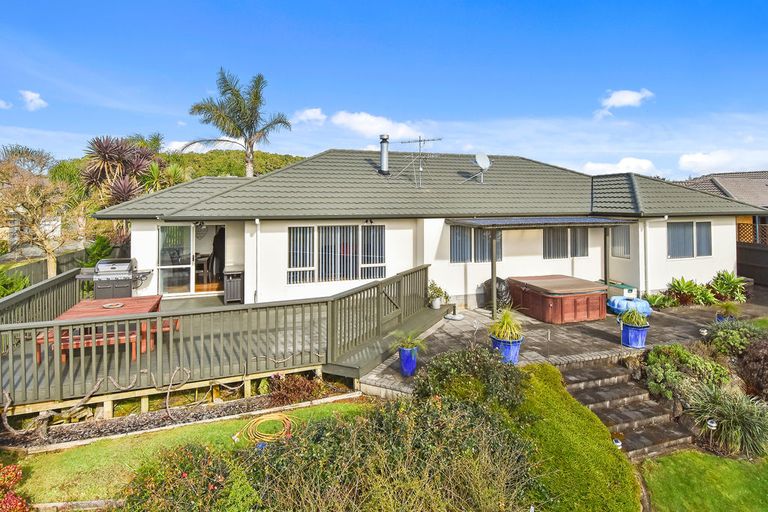 Photo of property in 35 Ridgeway Road, Pukekohe, 2120
