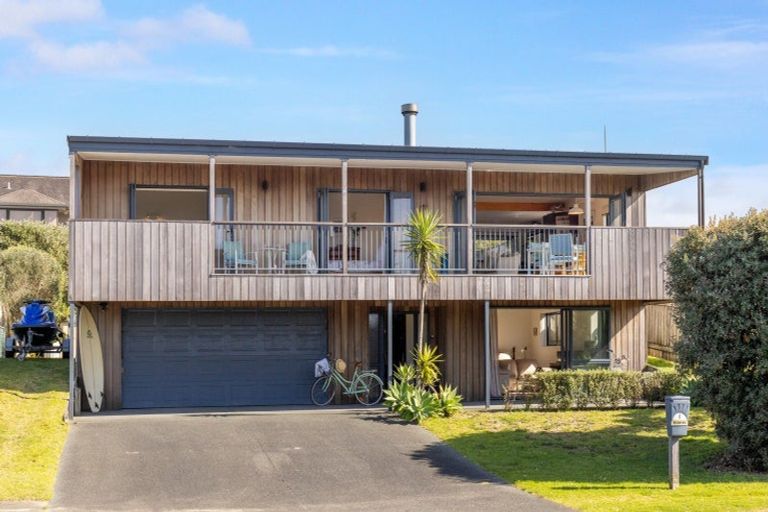 Photo of property in 4 Day Dawn Crescent, Omaha, Warkworth, 0986