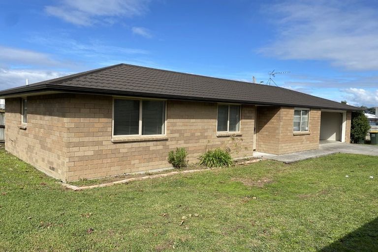 Photo of property in 74a Coxhead Road, Manurewa, Auckland, 2102