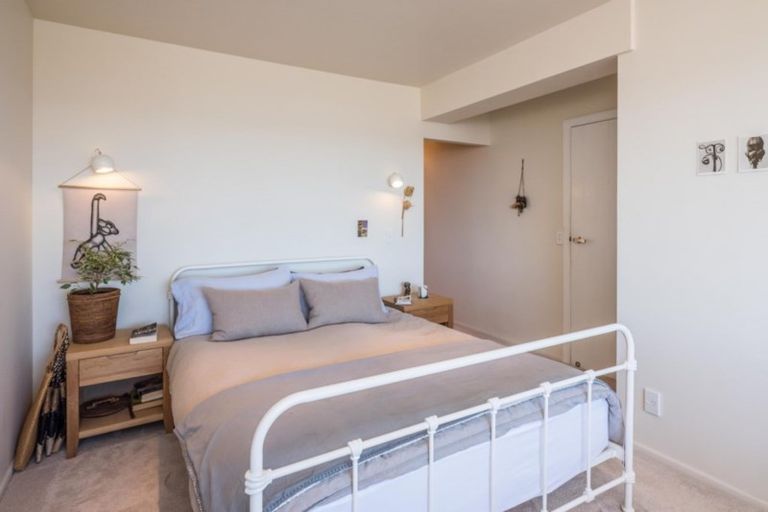 Photo of property in 154 Owhiro Bay Parade, Owhiro Bay, Wellington, 6023