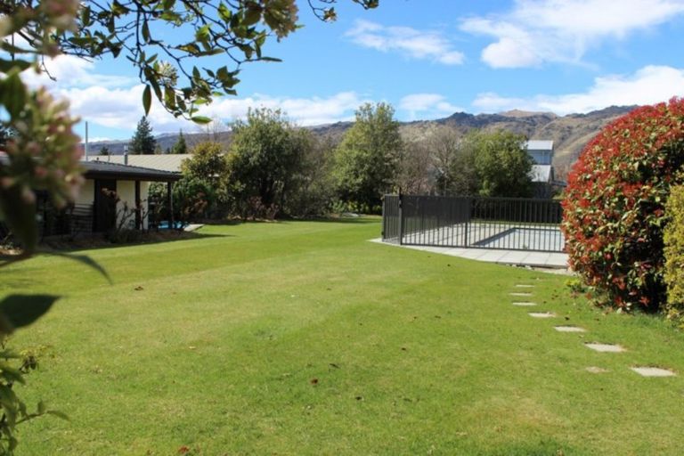 Photo of property in 6 Leitrum Street, Cromwell, 9310
