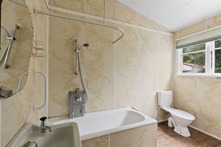 Photo of property in 203 Matsons Avenue, Papanui, Christchurch, 8053