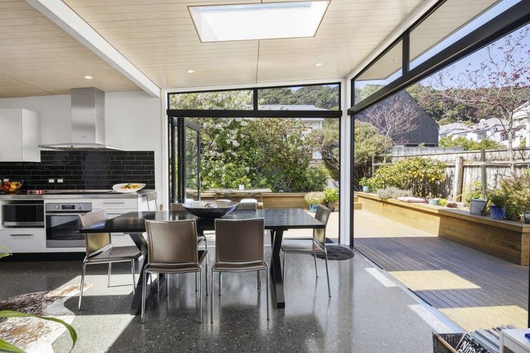 Photo of property in 13 Porritt Avenue, Mount Victoria, Wellington, 6011