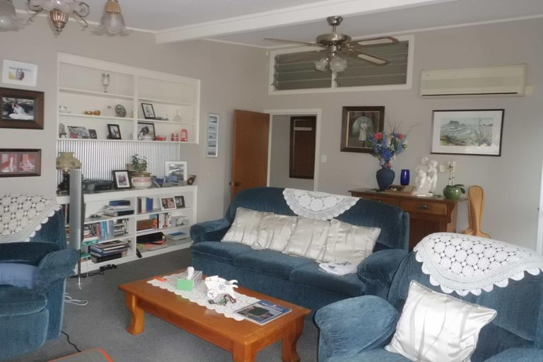 Photo of property in 10 Bridge Street, Temuka, 7920