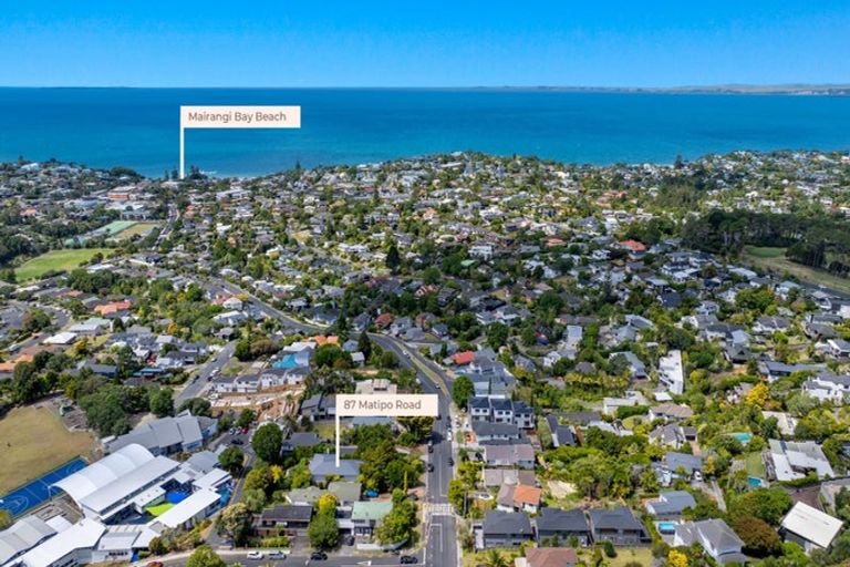 Photo of property in 87 Matipo Road, Mairangi Bay, Auckland, 0630