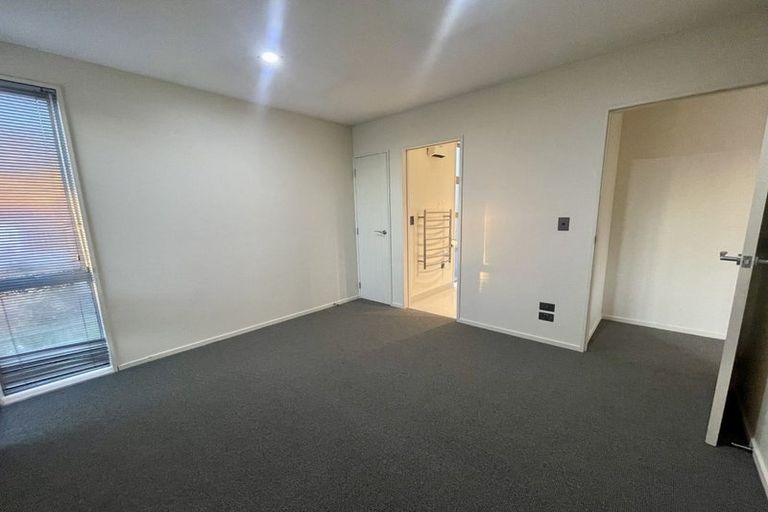 Photo of property in 44b Picton Avenue, Riccarton, Christchurch, 8011