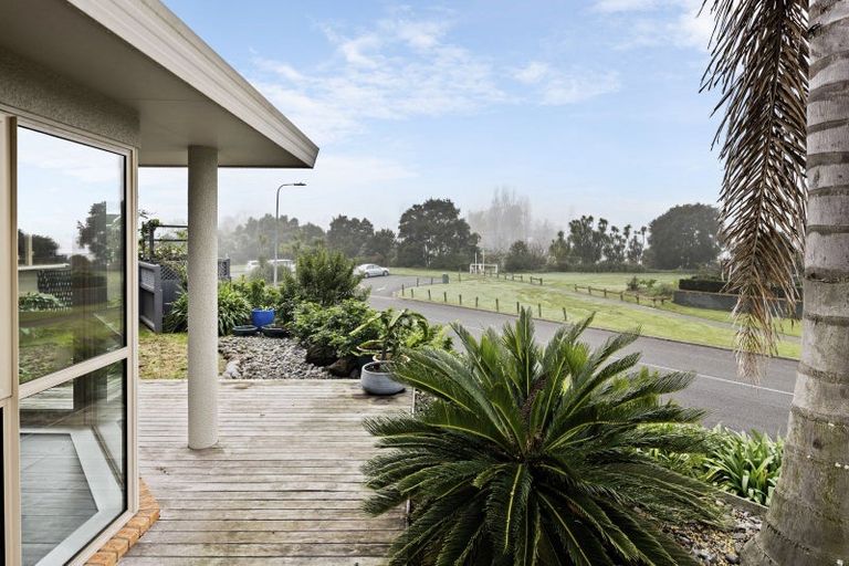 Photo of property in 57 Delamare Road, St Andrews, Hamilton, 3200