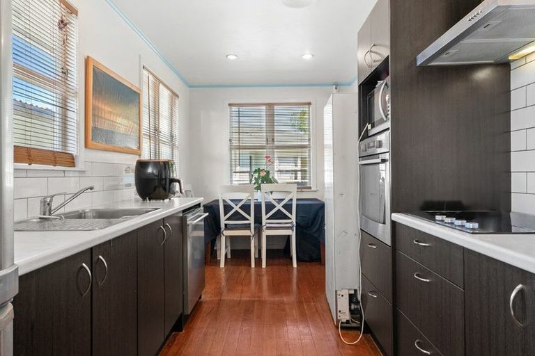 Photo of property in 1/24 Greenhaven Avenue, Opaheke, Papakura, 2113