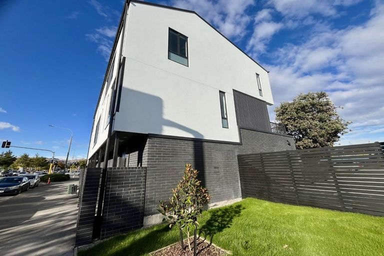 Photo of property in 145 Fitzgerald Avenue, Christchurch Central, Christchurch, 8011