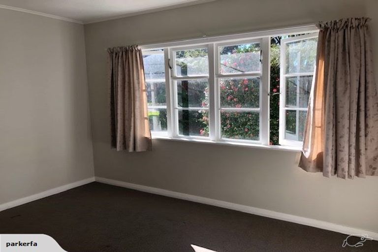 Photo of property in 14 Thornycroft Avenue, Epuni, Lower Hutt, 5011