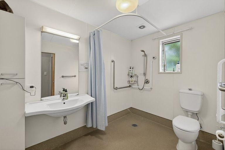 Photo of property in 246 Withells Road, Avonhead, Christchurch, 8042