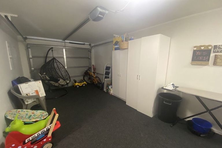 Photo of property in 8 Fay Close, Wiri, Auckland, 2104