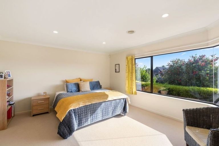 Photo of property in 38 Monarch Place, Paraparaumu Beach, Paraparaumu, 5032