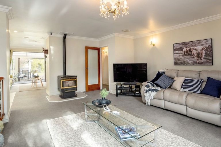 Photo of property in 153 West Street, Greytown, 5712