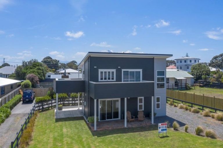 Photo of property in 5 Dorset Street, Opunake, 4616