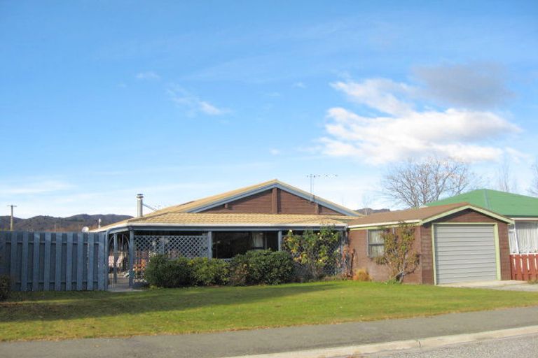 Photo of property in 2 Dawson Place, Alexandra, 9320