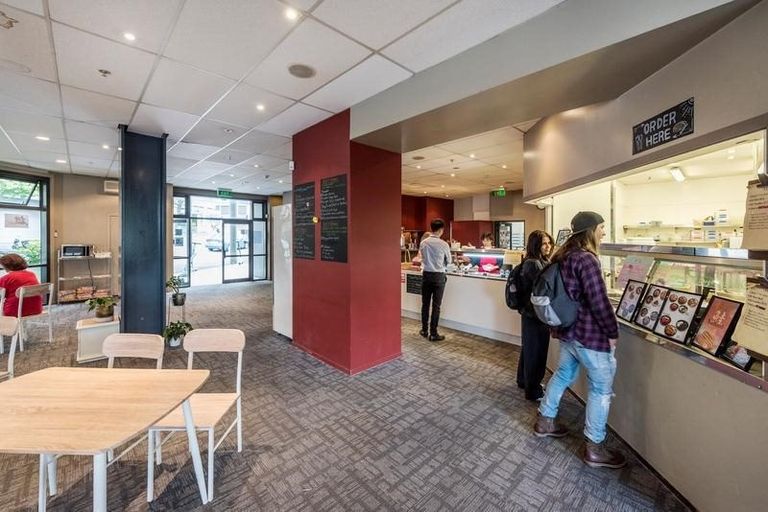 Photo of property in 1 Hobson Street, Maeroa, Hamilton, 3200