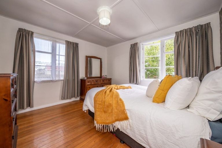 Photo of property in 66 Rintoul Street, Westport, 7825